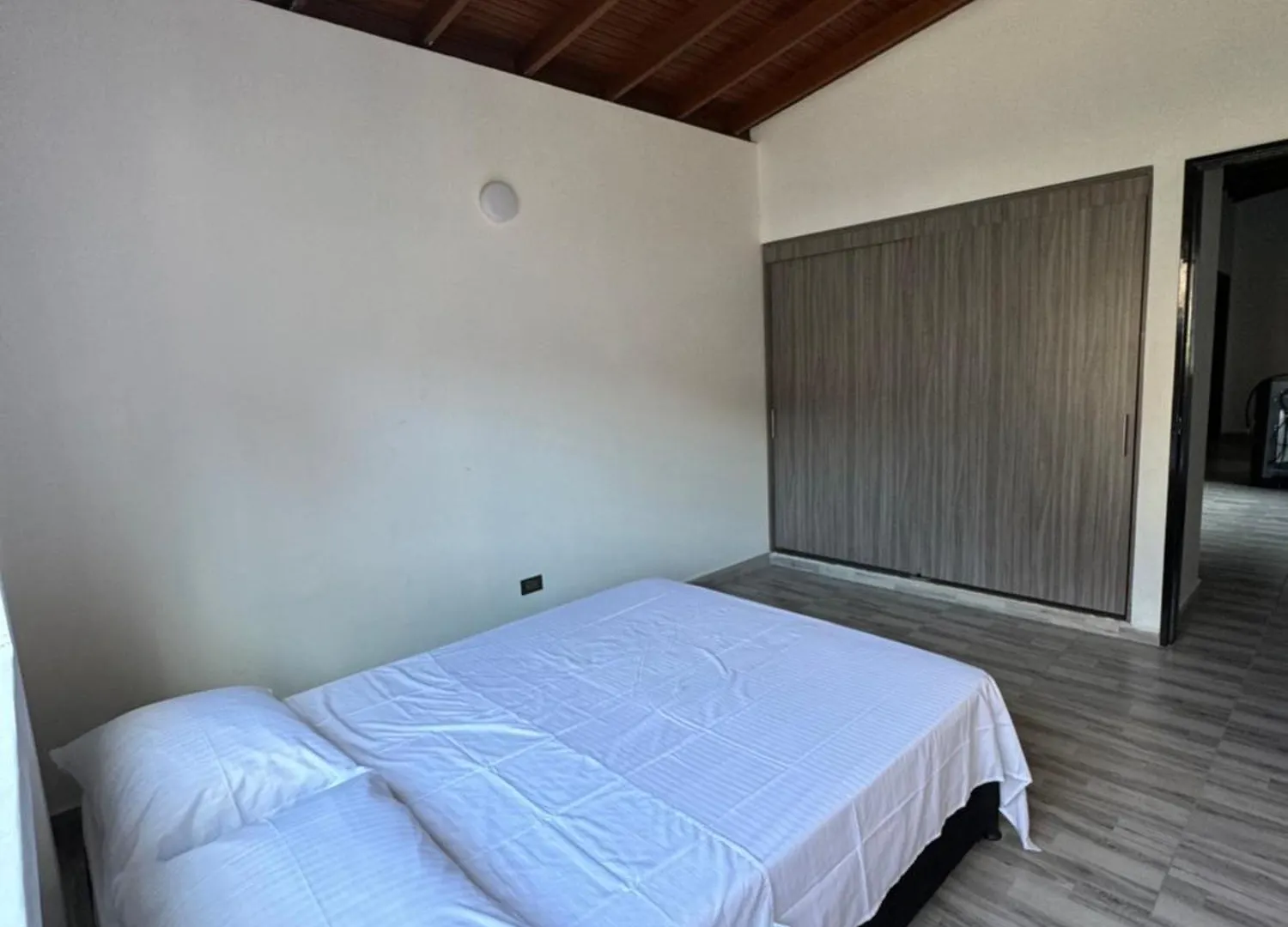 Apartamento Laureles-Estadio-La70 A 15Min Provenza Medellin 0*,  Colombia